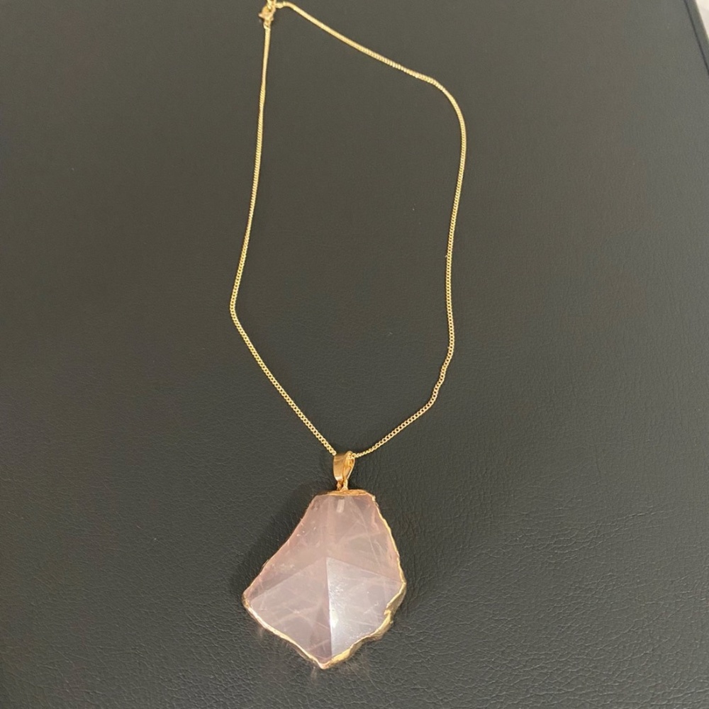 Never Worn: Raw Rose Quartz Necklace